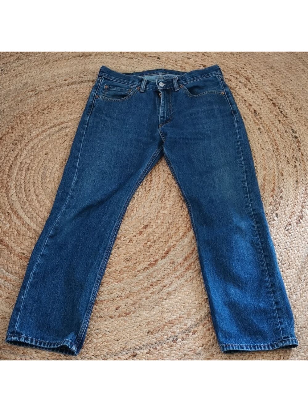 Mens Levis Red Tab 505 Classic Straight Leg Jeans Medium Denim Wash. Size 32/29